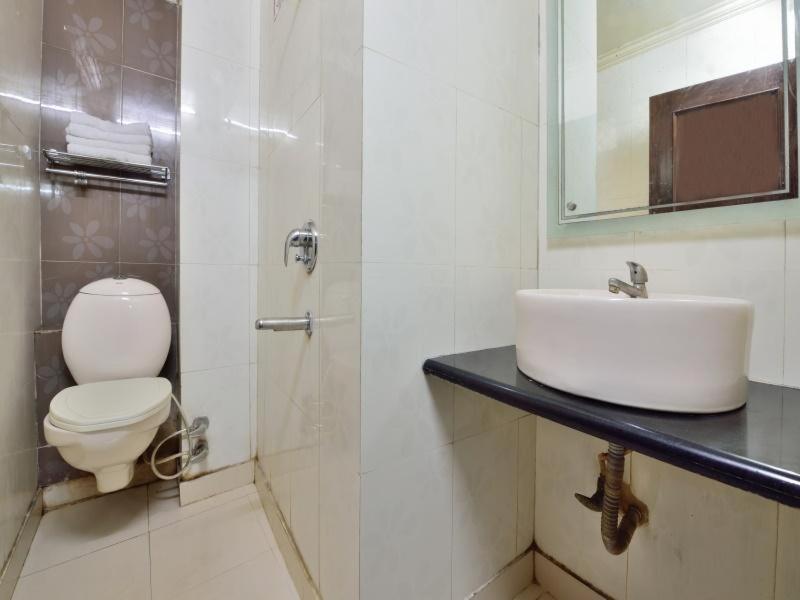Hotel Sai International Neu-Delhi Zimmer foto